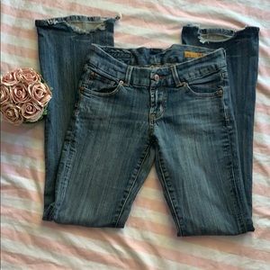 Seven7’s bootcut denim jeans🤯🖤